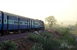 Indyjski pociąg pasażerski