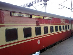 Wagon A1 - 12957 Ahmedabad Rajdhani Express